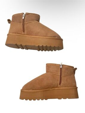 BRATZ BROWN CHUNKY PLATFORM BOOTS- Size 12- shoes